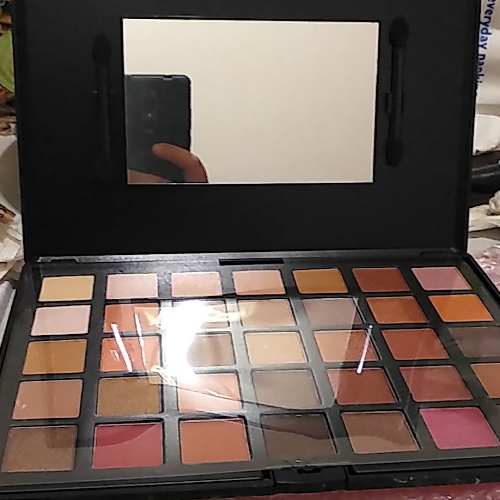 Pallet - Picture 3 of 3